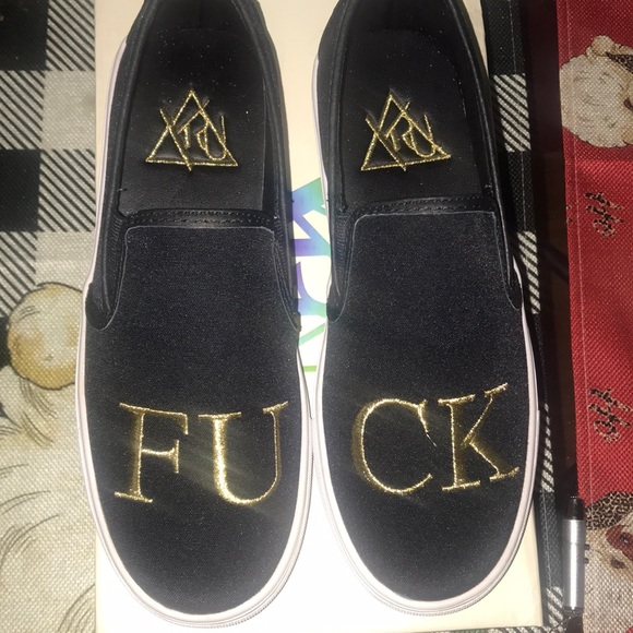 YRU FU** Sneakers - Picture 2 of 6